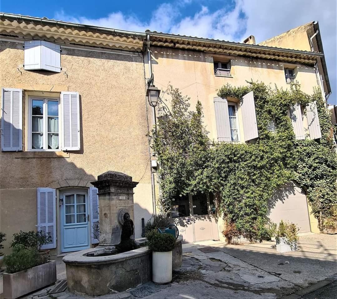 Maison La Plaine Lourmarin Exteriör bild